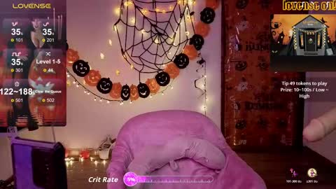 Snapshot of senorita_dakota chatting on October 2025 11:38:02 PM senorita_dakota online show from October 2025 11:38:02 PM