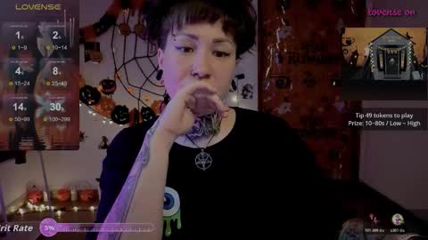 Snapshot of senorita_dakota chatting on November 2025 11:37:02 PM senorita_dakota online show from November 2025 11:37:02 PM