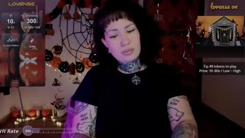 Snapshot of senorita_dakota chatting on November 2025 10:10:02 PM senorita_dakota online show from November 2025 10:10:02 PM