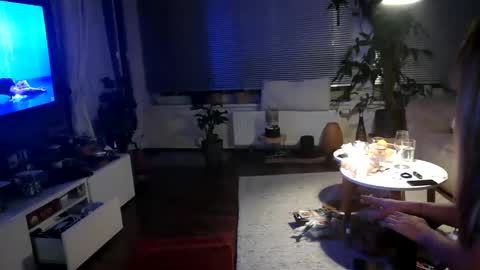 Snapshot of sense_of_art chatting on February 2025 02:47:02 AM MV online show from February 2025 02:47:02 AM
