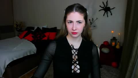 sensitiveheartt online show from October 2025 11:11:01 AM