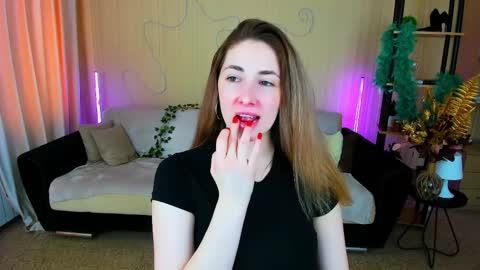 sensitiveheartt online show from November 2025 11:20:01 AM