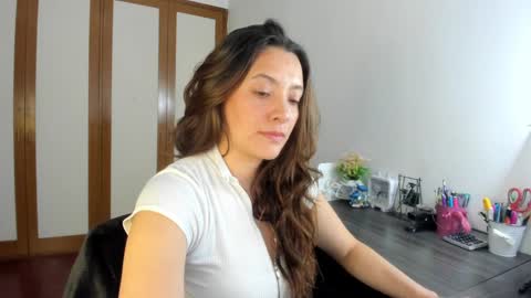 Samantha -  online show from January 2025 10:51:01 PM