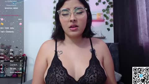 Camille and sophie online show from January 2025 05:18:02 PM