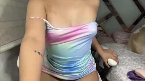 Nataly online show from February 2025 05:27:01 AM