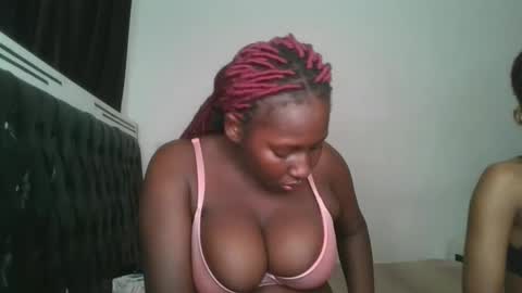 Snapshot of sensual_ria chatting on June 2026 06:35:02 PM sensual_ria online show from June 2026 06:35:02 PM
