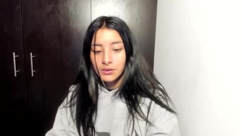 Snapshot of sensual_skinny chatting on September 2025 12:30:01 PM sensual_skinny online show from September 2025 12:30:01 PM