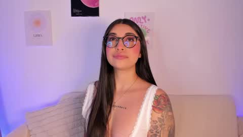 sensualhaven_ online show from April 2026 01:17:02 AM