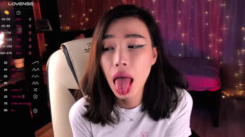 Snapshot of sensualily chatting on December 2024 06:40:01 PM Kiki online show from December 2024 06:40:01 PM