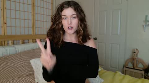 Snapshot of sensually__active chatting on May 2026 07:54:02 PM Julia online show from May 2026 07:54:02 PM