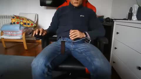 Snapshot of sepvito chatting on January 2025 04:11:02 PM sepvito online show from January 2025 04:11:02 PM