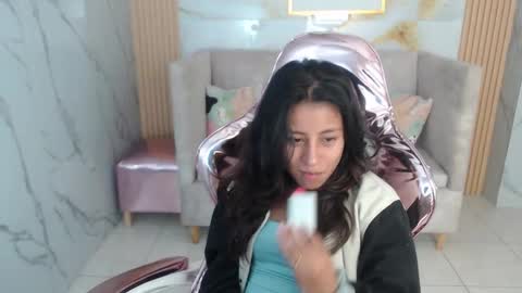 serabella_s online show from December 2025 01:06:01 PM