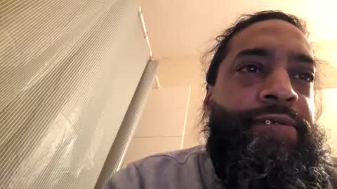 Snapshot of serani02 chatting on February 2026 09:02:02 AM Serani online show from February 2026 09:02:02 AM