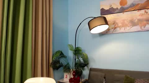 seraphina  mia  valentina  katrine. online show from November 2025 07:24:02 PM