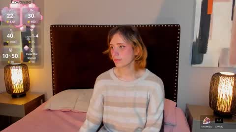 Seraphine star online show from March 2026 01:36:01 PM