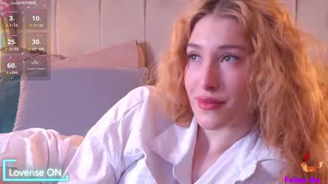 Snapshot of serena_bennet chatting on February 2025 08:13:02 PM Serena online show from February 2025 08:13:02 PM