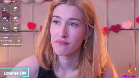 Snapshot of serena_bennet chatting on February 2025 11:43:01 PM Serena online show from February 2025 11:43:01 PM