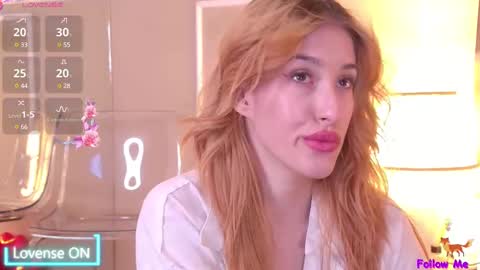 Snapshot of serena_bennet chatting on March 2025 01:23:01 AM Serena online show from March 2025 01:23:01 AM