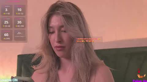 Snapshot of serena_bennet chatting on October 2025 02:38:02 PM Serena online show from October 2025 02:38:02 PM