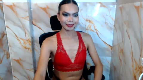 Snapshot of serenamarqueza chatting on June 2026 03:42:02 PM Sam online show from June 2026 03:42:02 PM