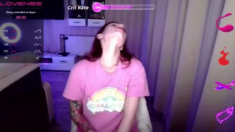 Snapshot of serenamilss chatting on October 2025 08:21:02 PM serenamilss online show from October 2025 08:21:02 PM