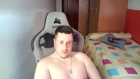 Snapshot of sergio95n chatting on March 2026 04:21:02 PM Pollos online show from March 2026 04:21:02 PM