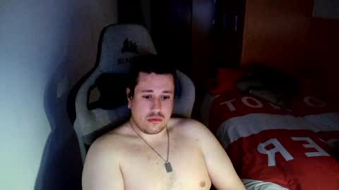 Snapshot of sergio95n chatting on April 2026 05:23:01 AM Pollos online show from April 2026 05:23:01 AM