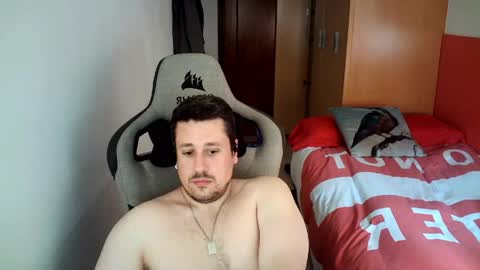Snapshot of sergio95n chatting on April 2026 02:42:01 PM Pollos online show from April 2026 02:42:01 PM
