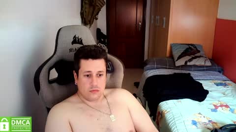 Snapshot of sergio95n chatting on May 2026 02:24:02 PM Pollos online show from May 2026 02:24:02 PM
