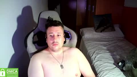 Snapshot of sergio95n chatting on June 2026 12:15:01 AM Pollos online show from June 2026 12:15:01 AM