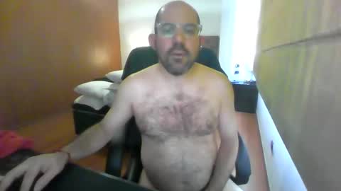 Snapshot of sergioruzafa80 chatting on October 2025 09:04:02 PM Sergio Russafa online show from October 2025 09:04:02 PM