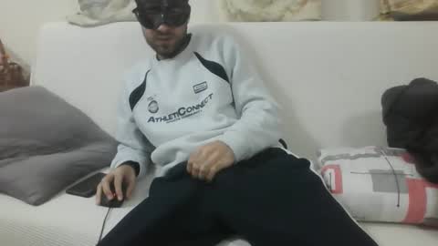 Snapshot of sero98313230 chatting on April 2026 06:02:02 AM sero98313230 online show from April 2026 06:02:02 AM