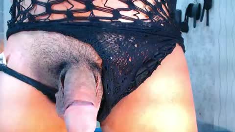 Snapshot of service_me711 chatting on June 2026 03:29:01 PM call me MILES online show from June 2026 03:29:01 PM