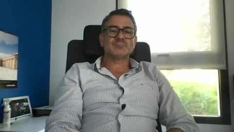 Snapshot of sesamechris92 chatting on July 2026 04:07:02 PM sesamechris92 online show from July 2026 04:07:02 PM