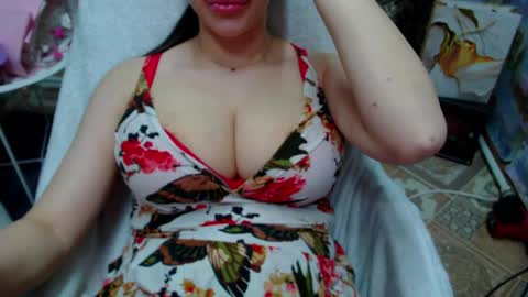 seu_cute online show from April 2026 06:53:01 PM