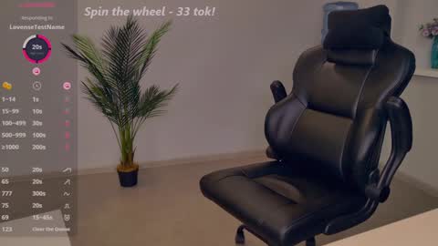 Melissa online show from February 2025 10:47:02 AM