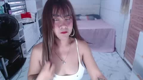 Snapshot of sexcum_trendingts_now chatting on June 2026 11:40:01 PM MS Anna online show from June 2026 11:40:01 PM