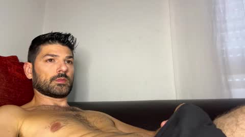 Lucenzo  online show from September 2025 02:29:02 PM