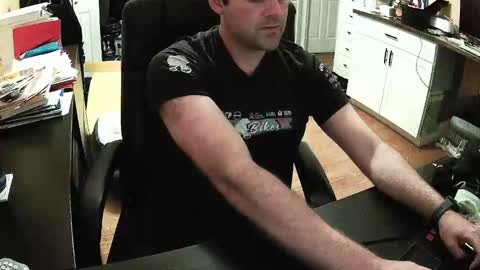 Kyle online show from September 2025 12:23:01 AM