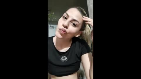 monserat y thony online show from April 2026 02:38:02 AM