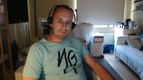 Sexlobo online show from September 2025 03:01:01 PM