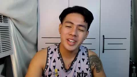 Snapshot of sexloversxxxx chatting on November 2025 02:21:01 AM HI I AM JAMESPLEASE LET ME DO SOME HOT SHOWS FOR YOU HERE FOR MY SCHOOL AND FOR MY FAMILY online show from November 2025 02:21:01 AM