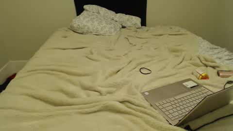 Snapshot of sexonthebeach554174 chatting on February 2026 07:03:02 AM sexonthebeach554174 online show from February 2026 07:03:02 AM