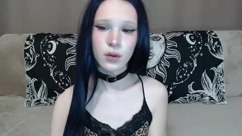 Snapshot of sexpired_princess chatting on June 2026 12:03:01 AM Nextdoor Princess online show from June 2026 12:03:01 AM