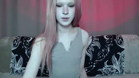 Snapshot of sexpired_princess chatting on August 2026 12:58:02 PM Nextdoor Princess online show from August 2026 12:58:02 PM