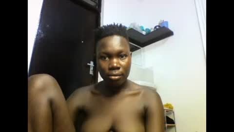 sexqueen02 online show from January 2025 12:37:01 PM