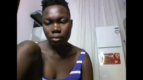 sexqueen02 online show from February 2025 12:15:01 AM