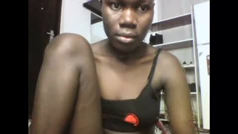 sexqueen02 online show from February 2025 02:07:02 AM