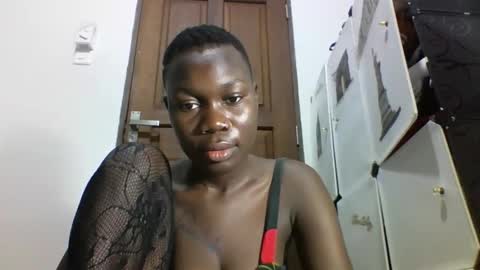 sexqueen02 online show from September 2025 12:15:01 PM