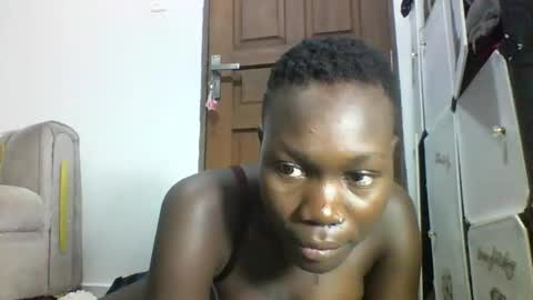 sexqueen02 online show from September 2025 06:20:01 PM